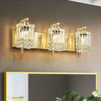 Applique murale en cristal à 3 lumières pour miroir de salle de bain moderne et glamour