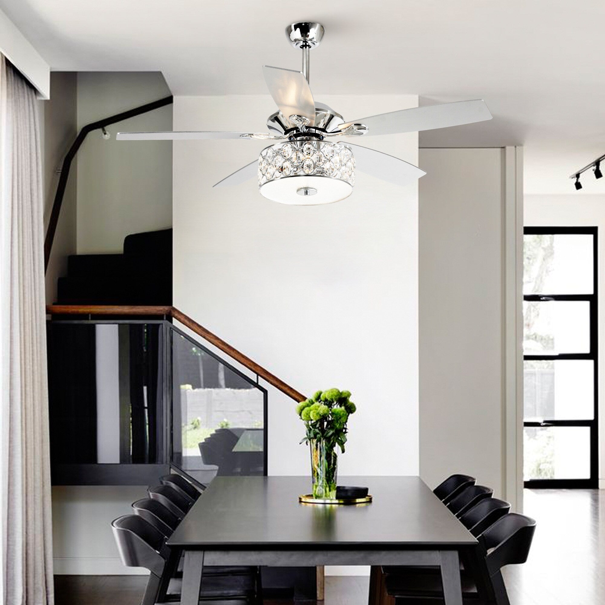 Ventilateur de plafond moderne à 4 lumières avec télécommande