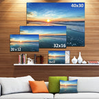 Coucher de soleil bleu au loin - Toile murale bord de mer