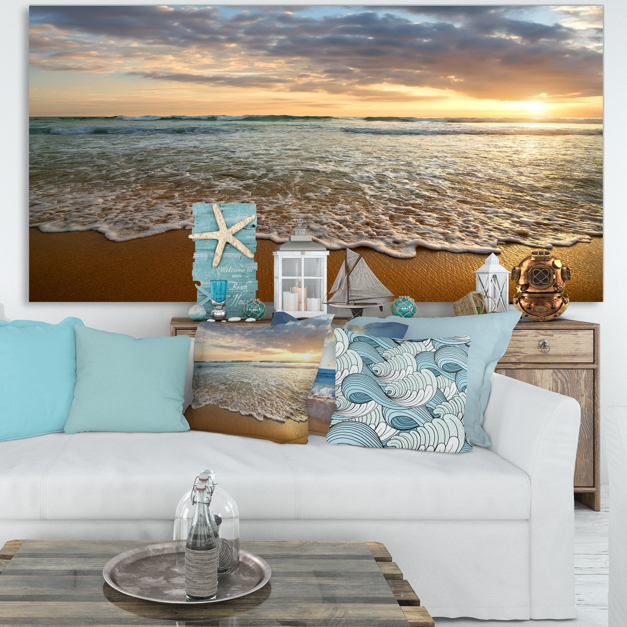 Coucher de soleil nuageux et lumineux sur un océan calme - Toile d'art contemporain représentant un paysage marin
