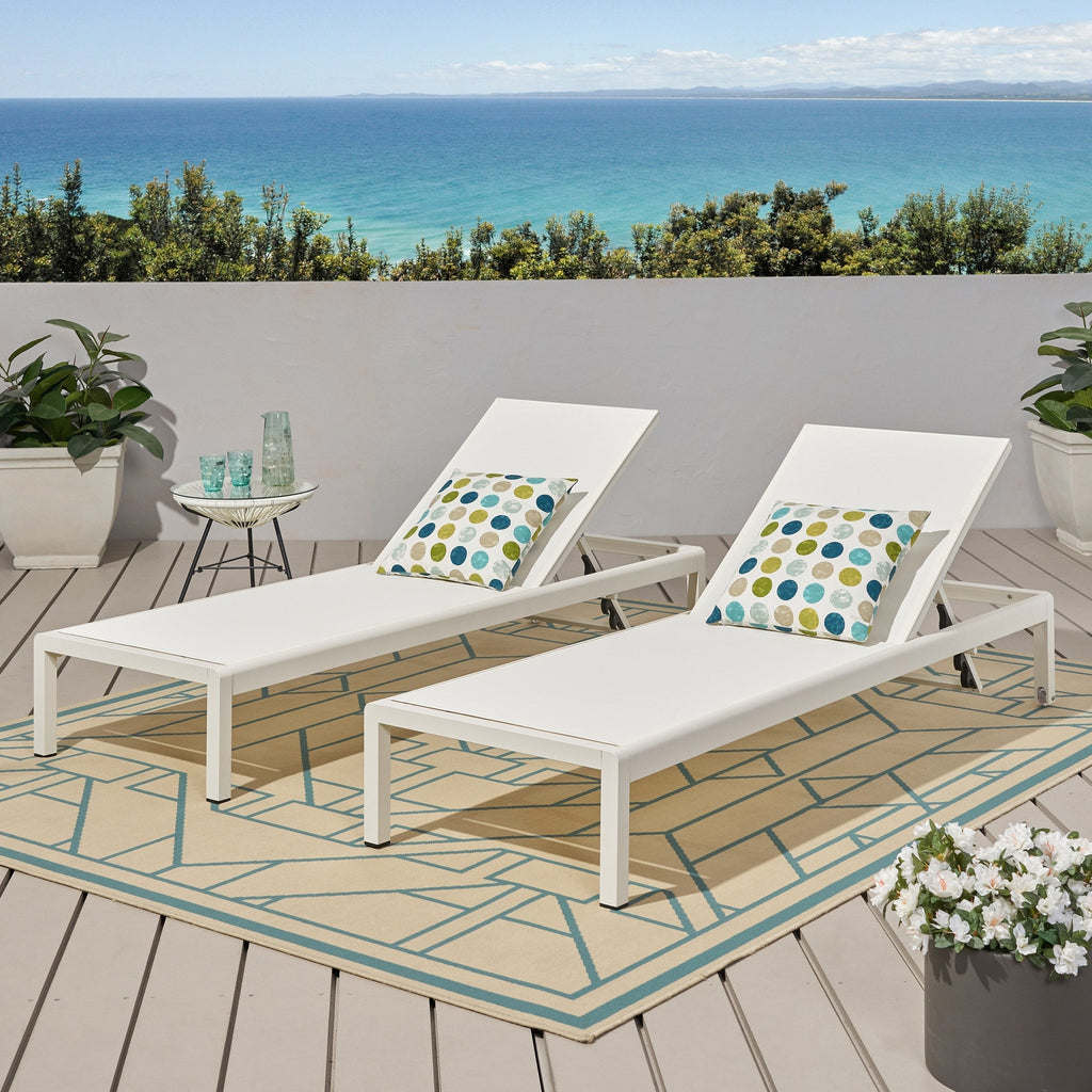 Chaise longue d'extérieur en aluminium Cape Coral (lot de 2) par Christopher Knight Home - 77,56 po x 25,20 po x 11,80 po
