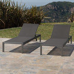 Chaise longue d'extérieur en aluminium Cape Coral (lot de 2) par Christopher Knight Home - 77,56 po x 25,20 po x 11,80 po