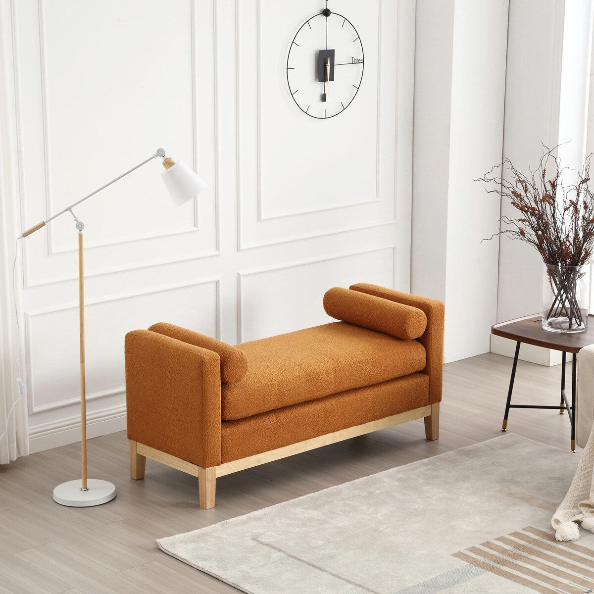 Élégant banc ottoman rembourré de 53,5 pouces avec pieds en bois et coussins traversins