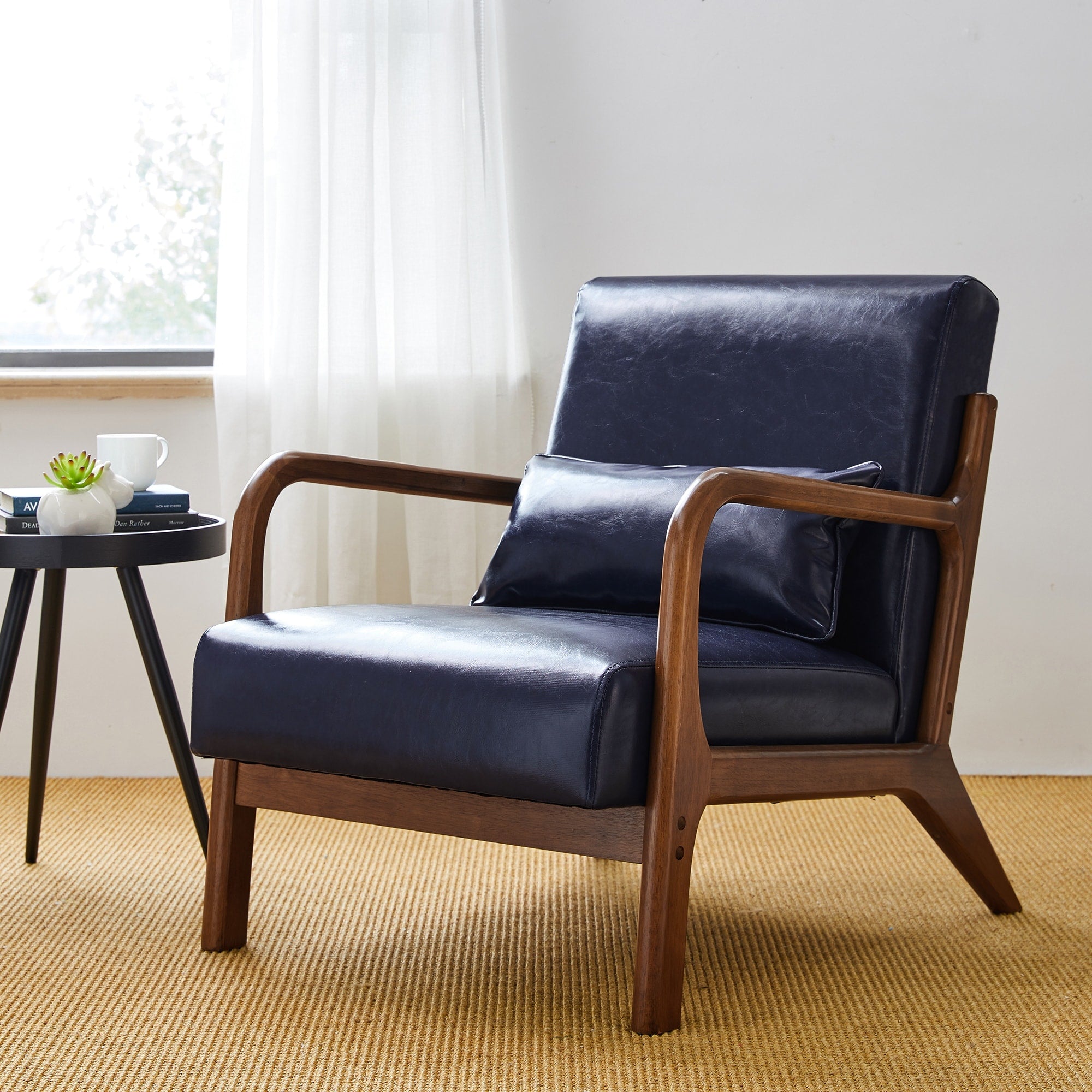 Fauteuil d'appoint moderne en cuir synthétique Glitzhome 30,75 po de hauteur, style milieu de siècle, avec coussin – 25,75 po de largeur x 33,75 po de profondeur x 30,75 po de hauteur