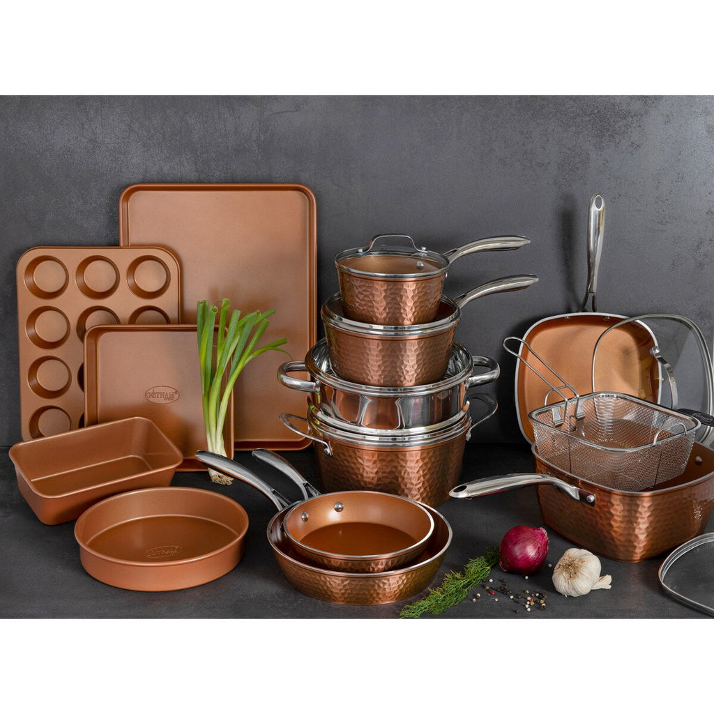Batterie de cuisine antiadhésive martelée Gotham Steel 20 pièces