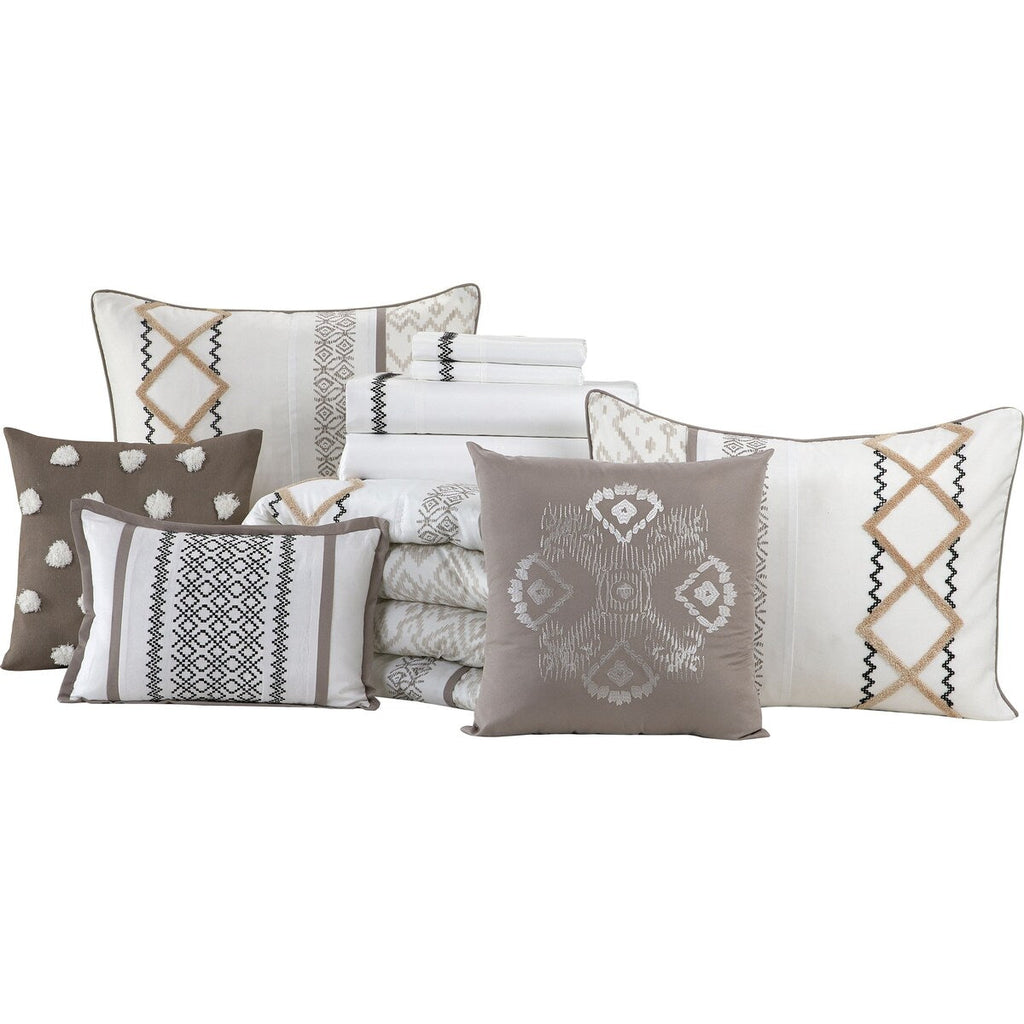 Ensemble de couette brodée bohème Nanshing Trina 15 pièces
