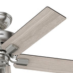 Ventilateur de plafond Hunter 44 Altidore en nickel brossé avec éclairage LED et chaînette - Style campagnard, rustique, transitionnel