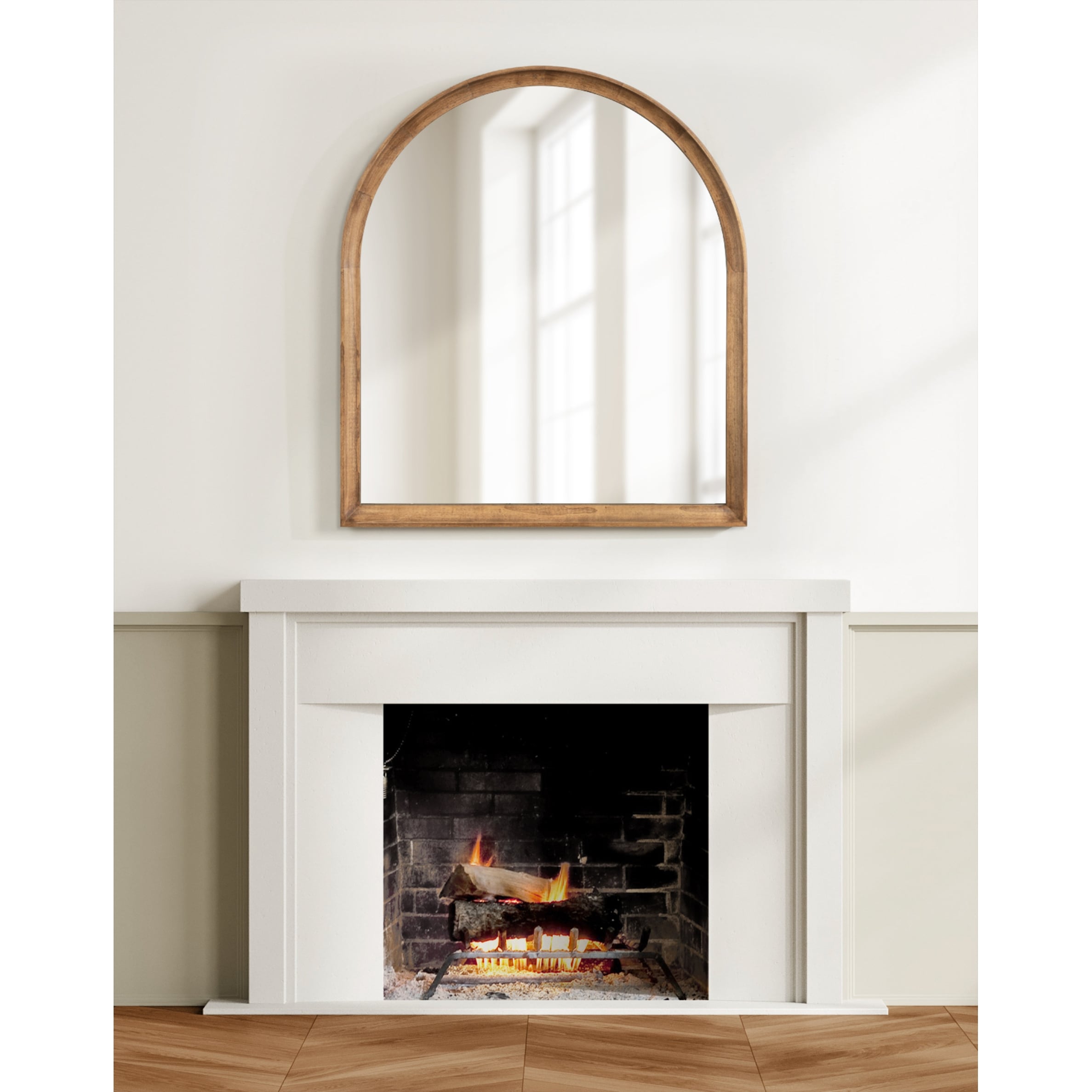 Miroir mural en bois Arch de Kate et Laurel Hatherleigh