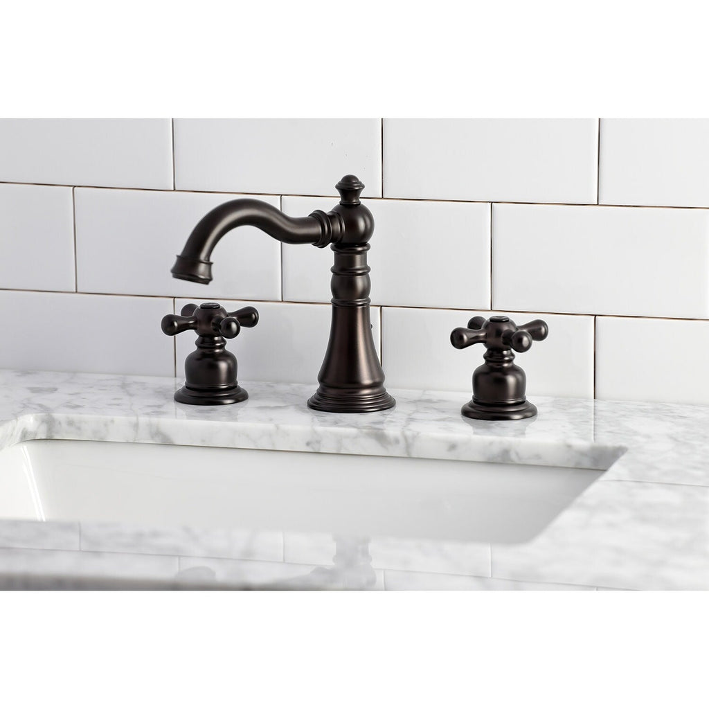 Robinet de salle de bain American Classic 8 po à large entraxe