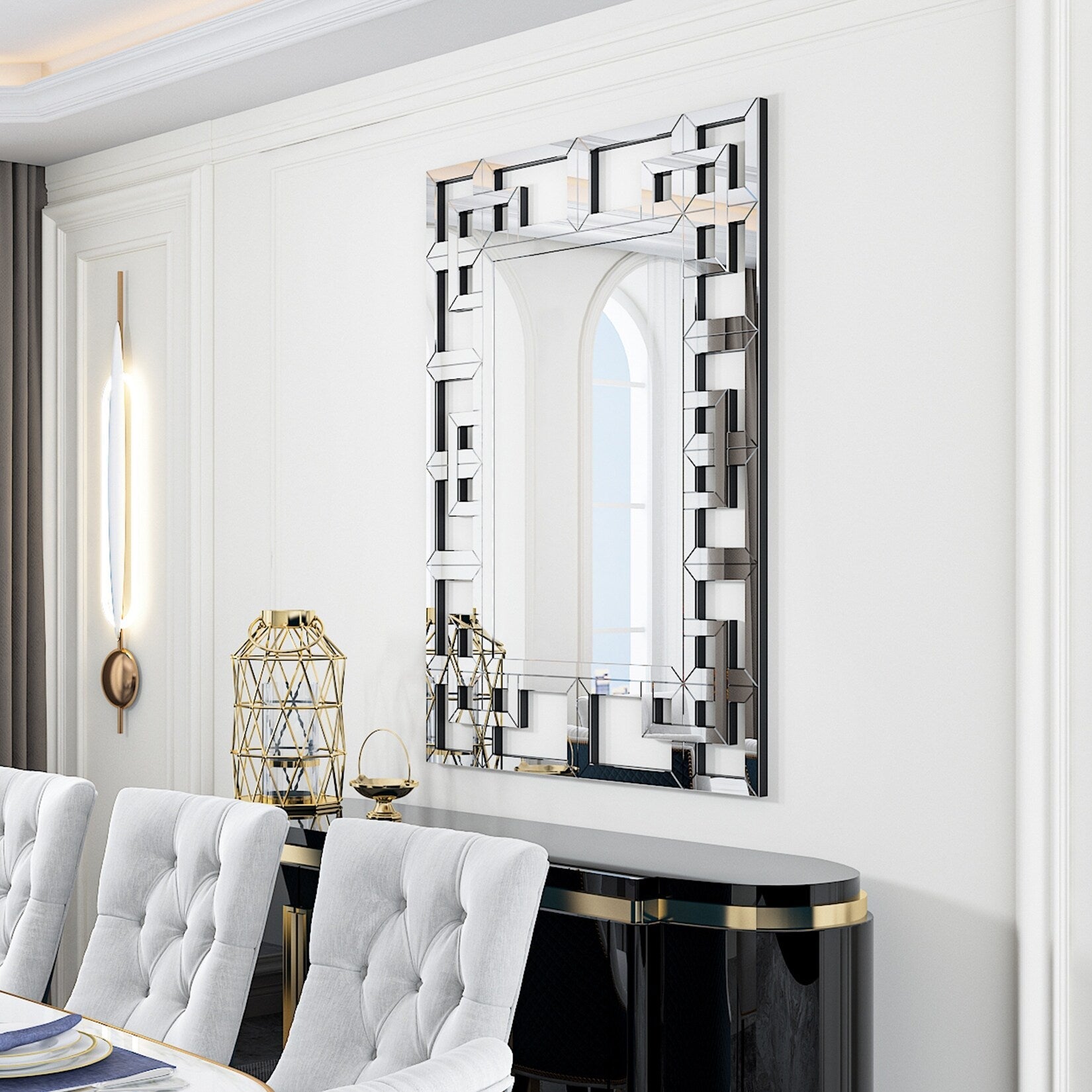 Grand miroir mural décoratif avec cadre géométrique aux accents argentés