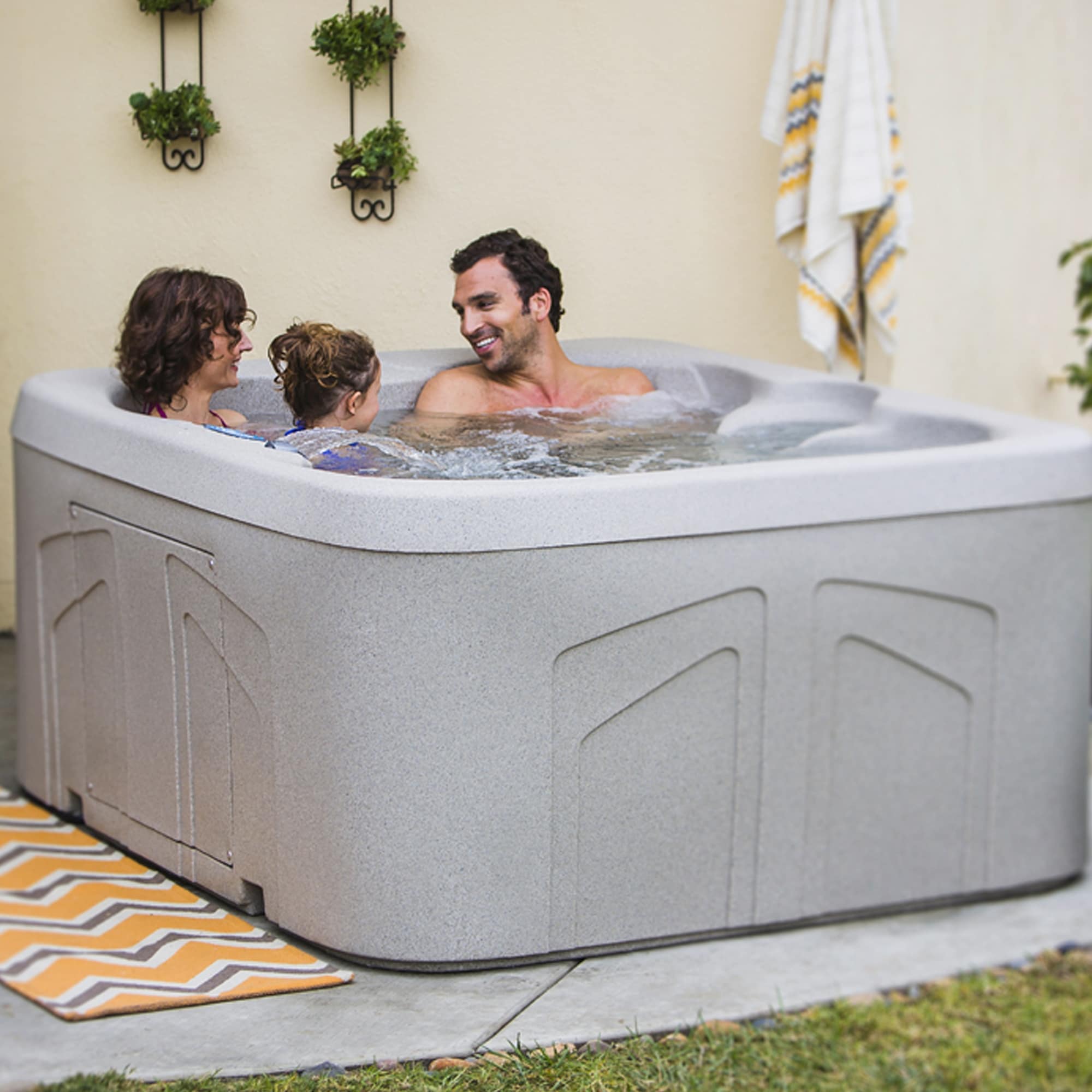 Spa Lifesmart LS100DX 4 personnes 20 jets 110 V Plug and Play avec cascade