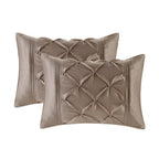 Madison Park Essentials Loretta 24 pièces dans un sac avec panneaux de fenêtre et ensemble de draps