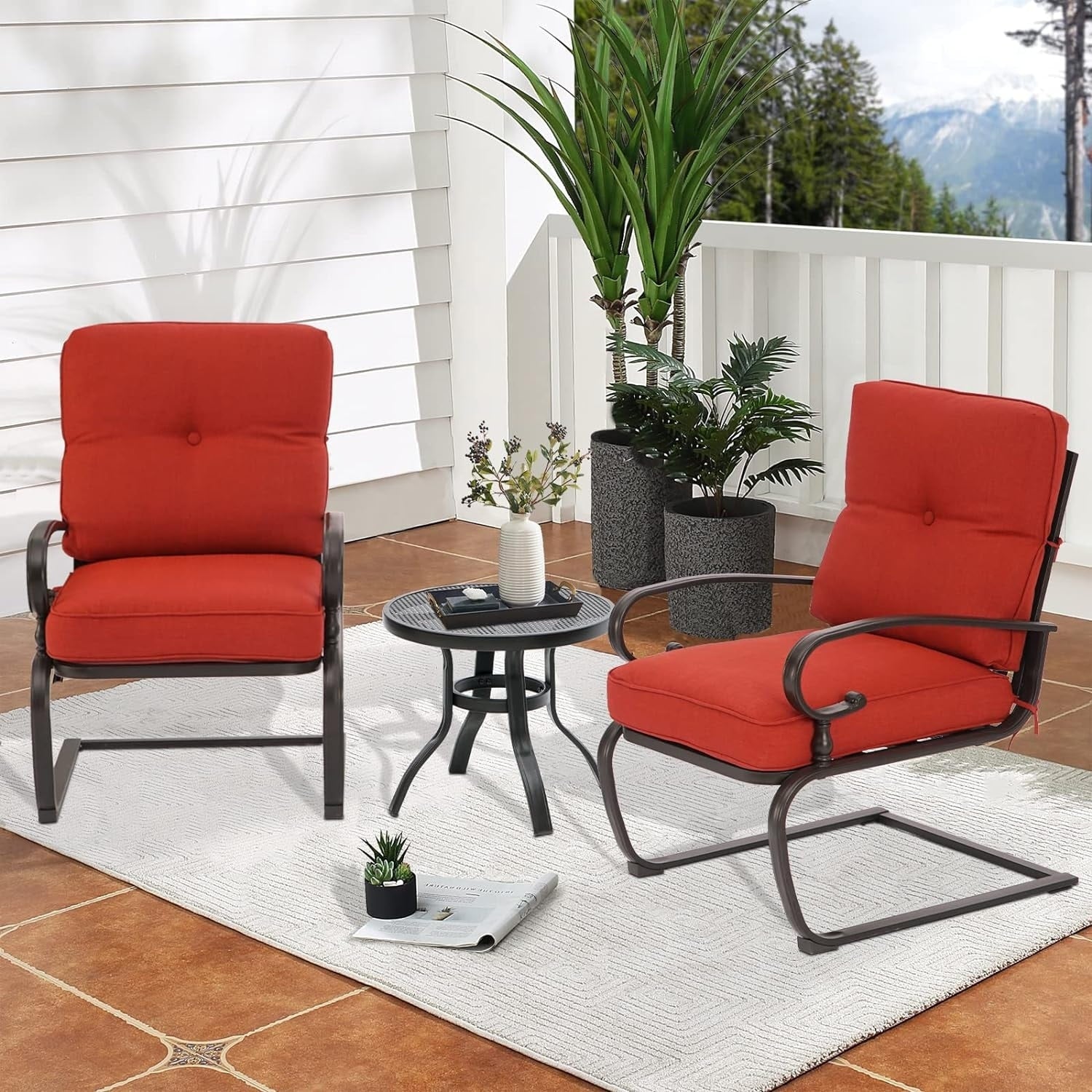 Ensemble bistrot d'extérieur 3 pièces Nista avec coussins et table basse, à ressorts en C, par Havenside Home
