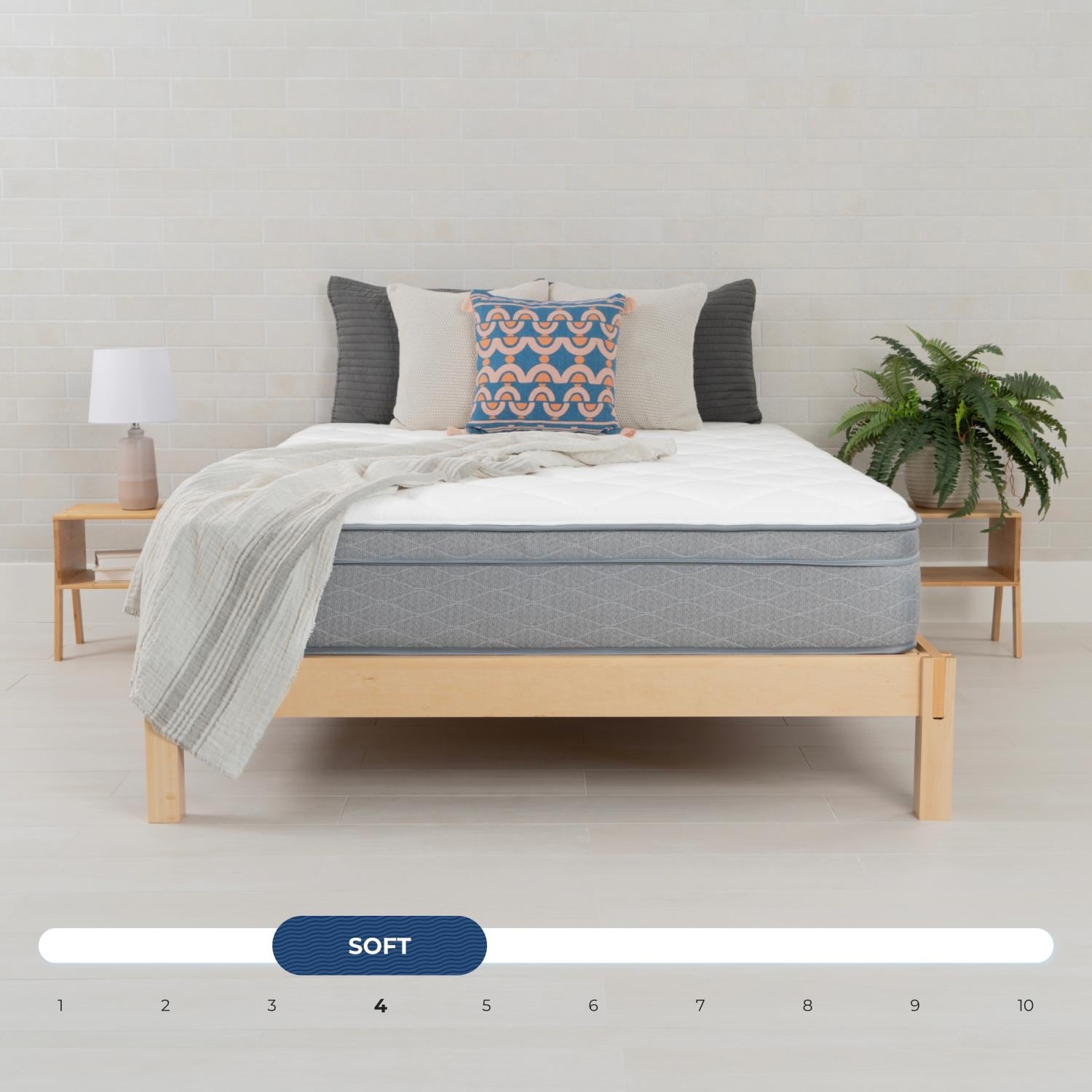Matelas NuForm 11 à plateau-coussin moyennement moelleux