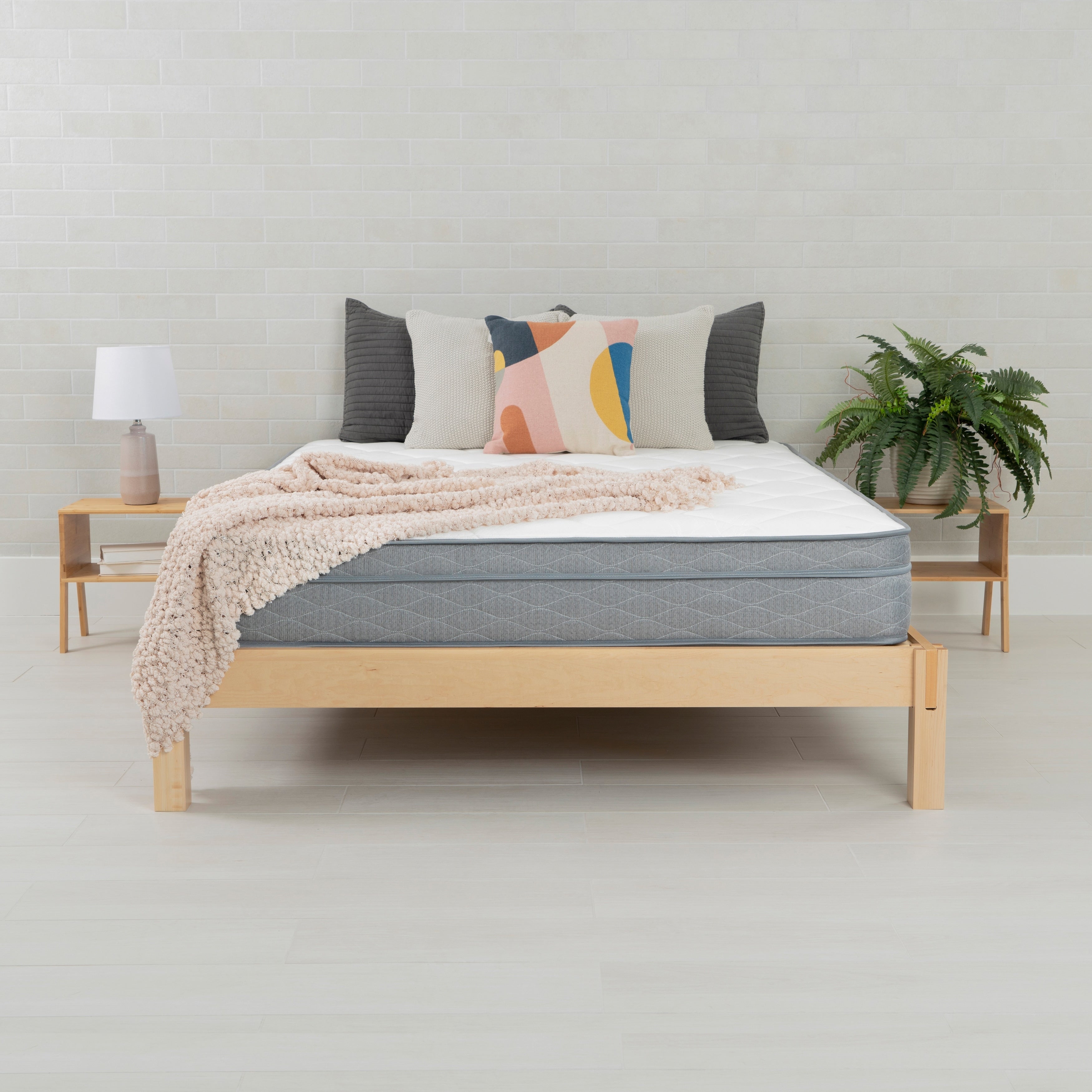 Matelas Eurotop mi-ferme NuForm 9