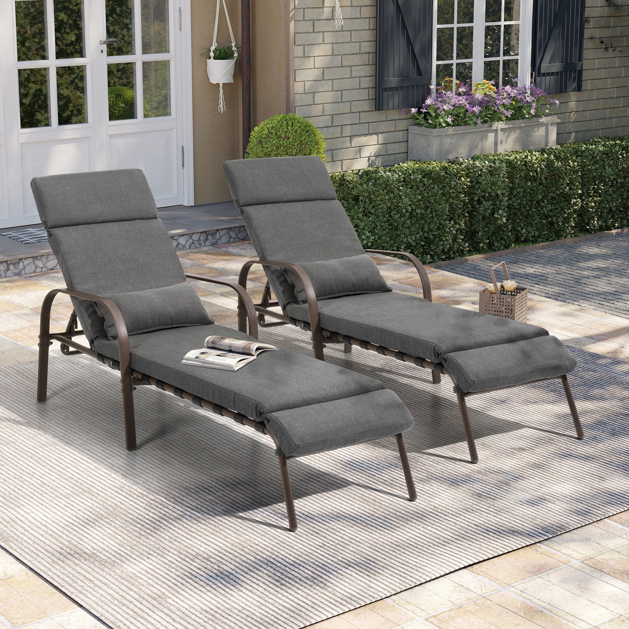 Chaise longue d'extérieur réglable avec coussin pour la plage et la piscine