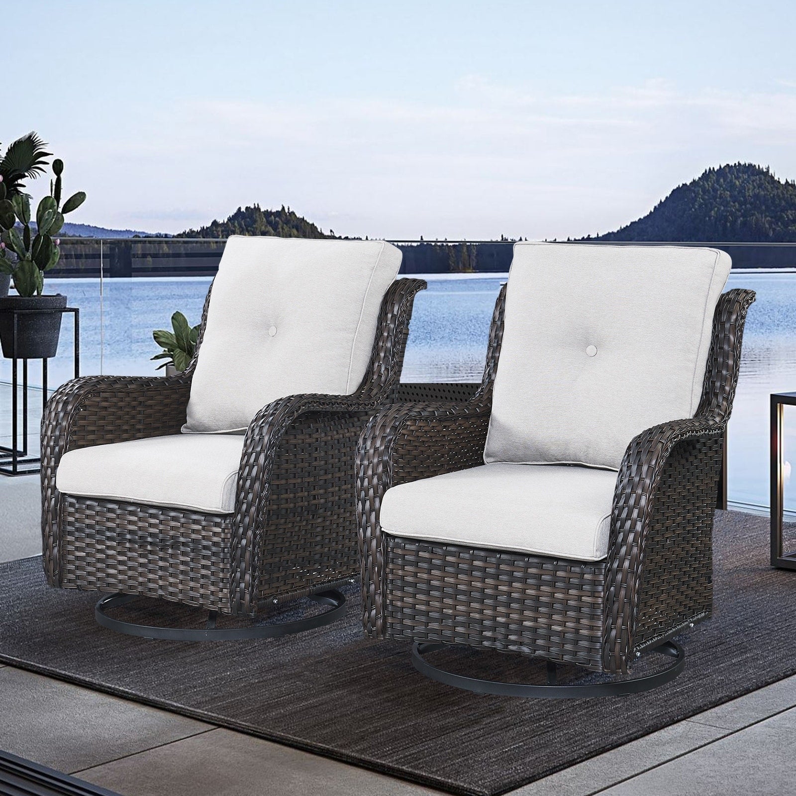 Chaises à bascule d'extérieur en osier Gymojoy avec base pivotante (lot de 2)