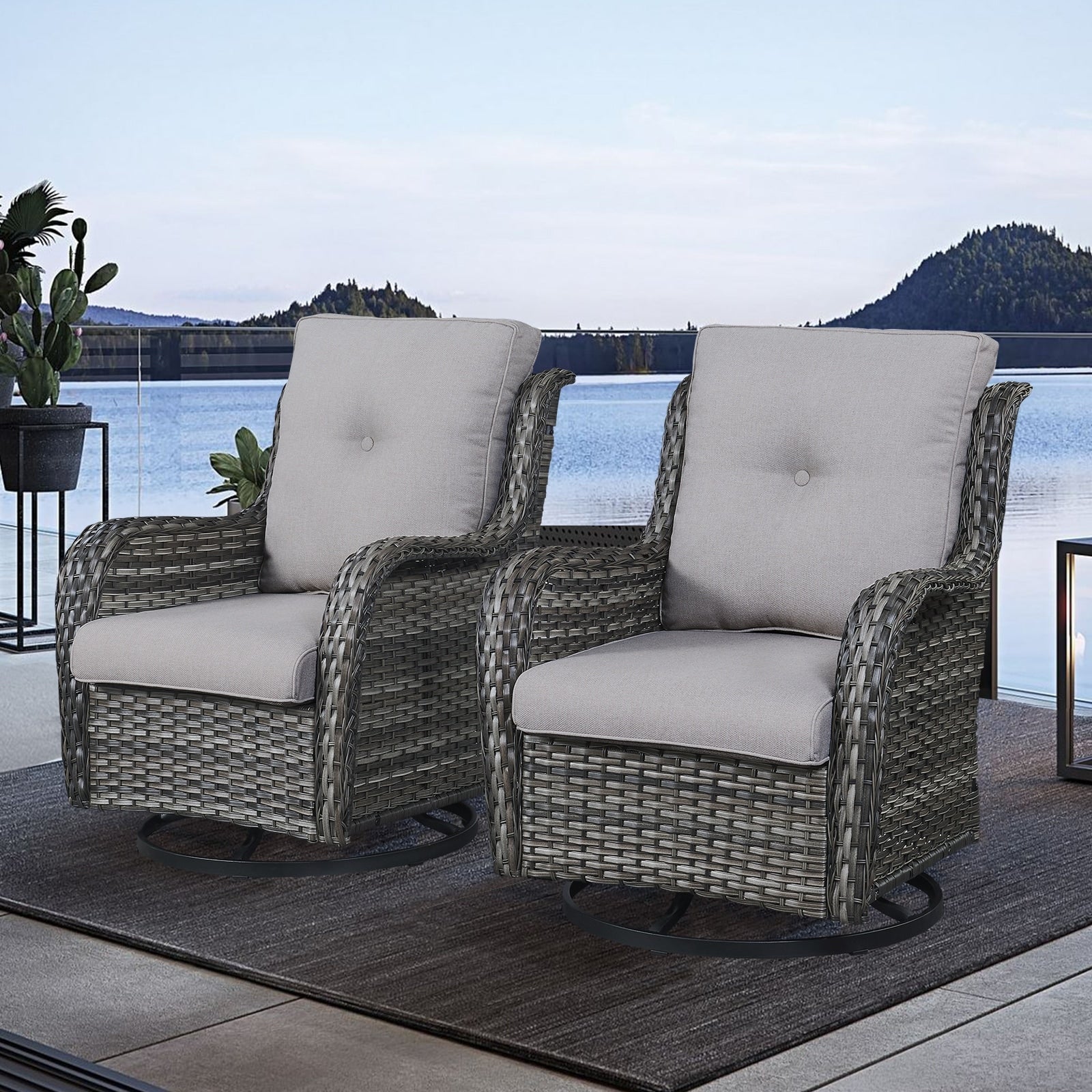 Chaises à bascule d'extérieur en osier Gymojoy avec base pivotante (lot de 2)