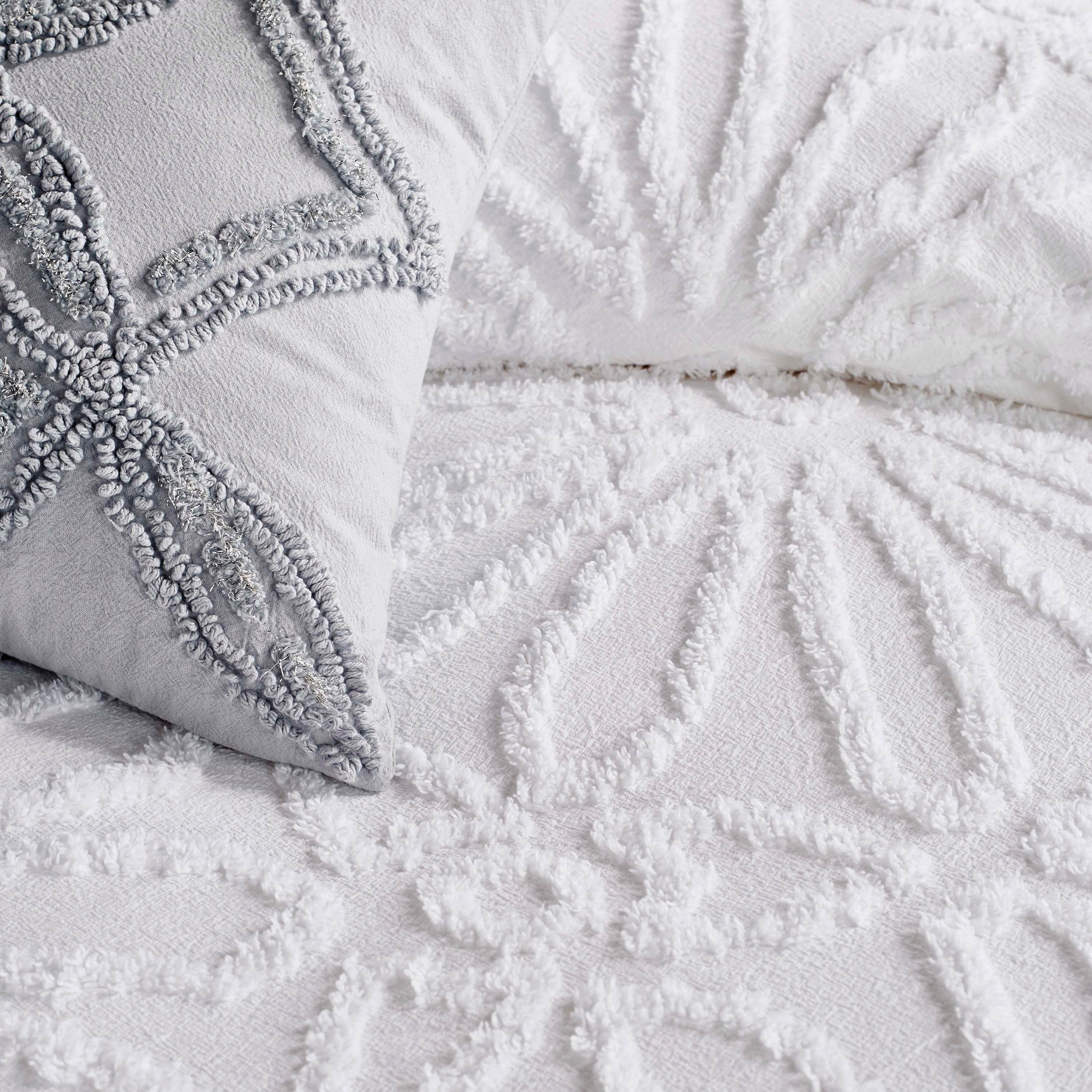 Ensemble de couette Peri Home Chenille Medallion