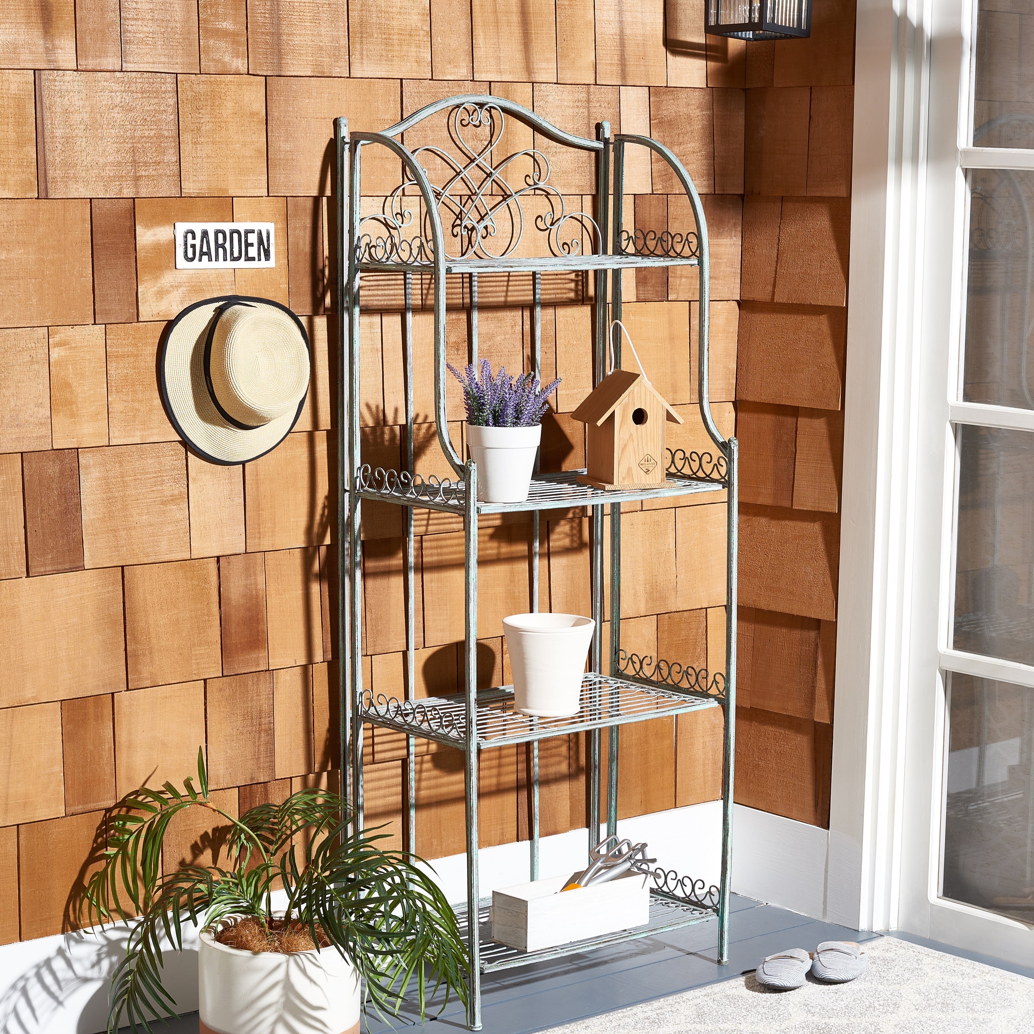 Étagère de boulangerie d'extérieur à 4 niveaux en fer forgé victorien SAFAVIEH Bryn - 25 po L x 15 po P x 63 po H - 25L x 15P x 63H