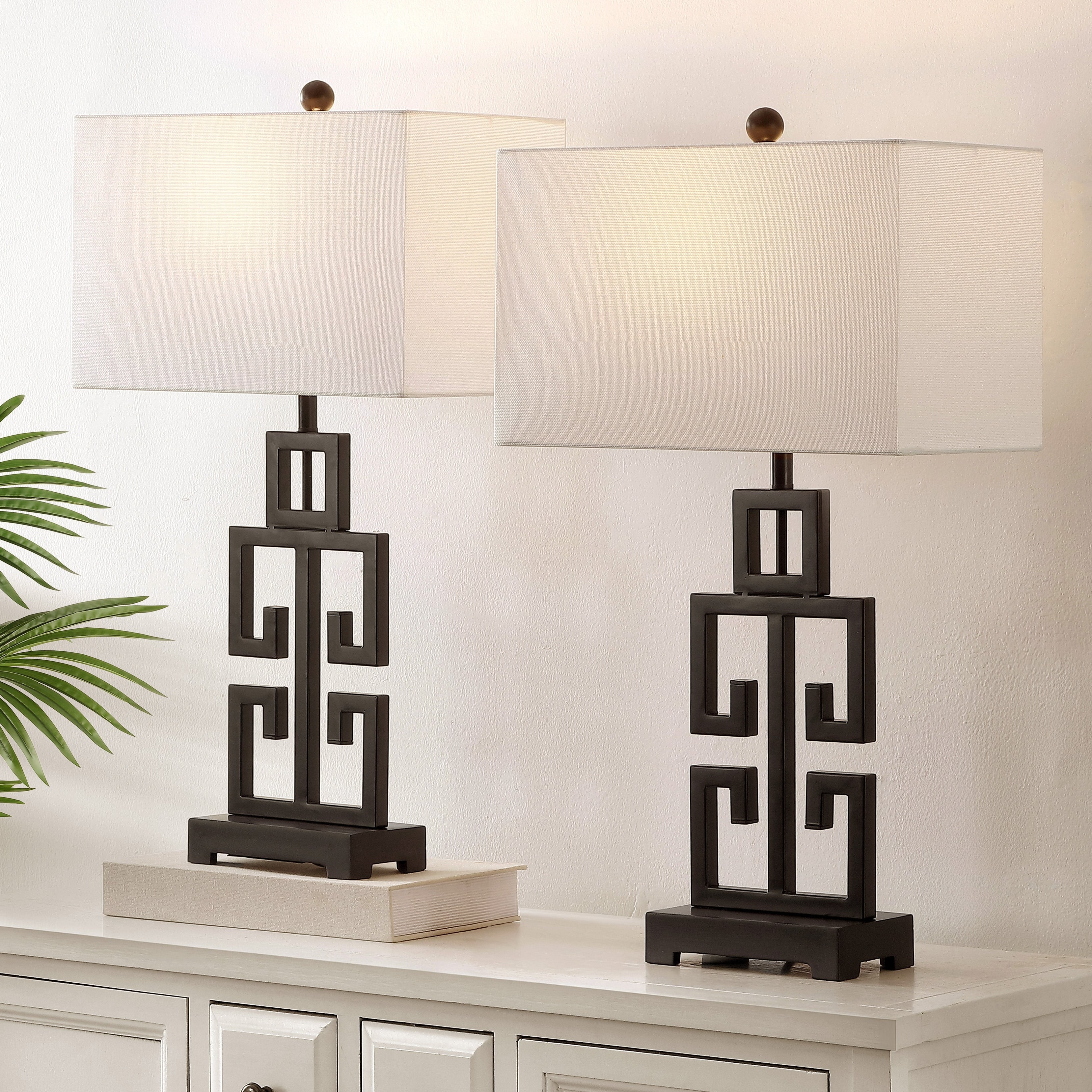 Lampe de table Chantelle de SAFAVIEH Lighting, 29 pouces, finition or antique grecque (lot de 2) - 16 L x 9 P x 29 H