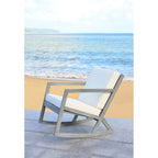 Chaise à bascule d'extérieur Makaila de SAFAVIEH avec coussin - 26 L x 31 P x 38 H