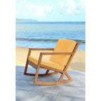 Chaise à bascule d'extérieur Makaila de SAFAVIEH avec coussin - 26 L x 31 P x 38 H