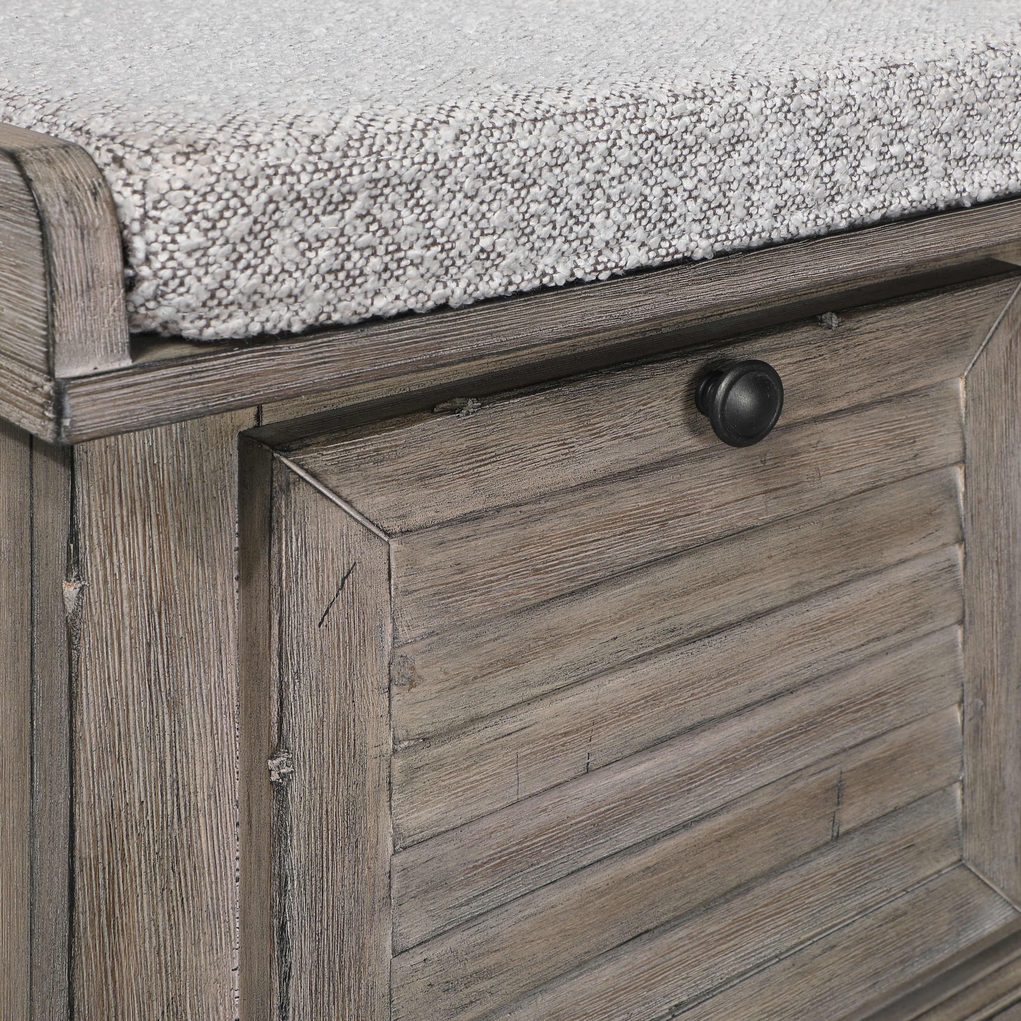 Le banc de rangement Arbakka de Gray Barn