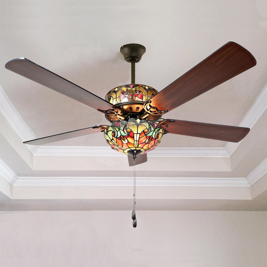 Ventilateur de plafond Halston en vitrail de style Tiffany - Épice - 52L x 52W x 19H - 52L x 52W x 19H