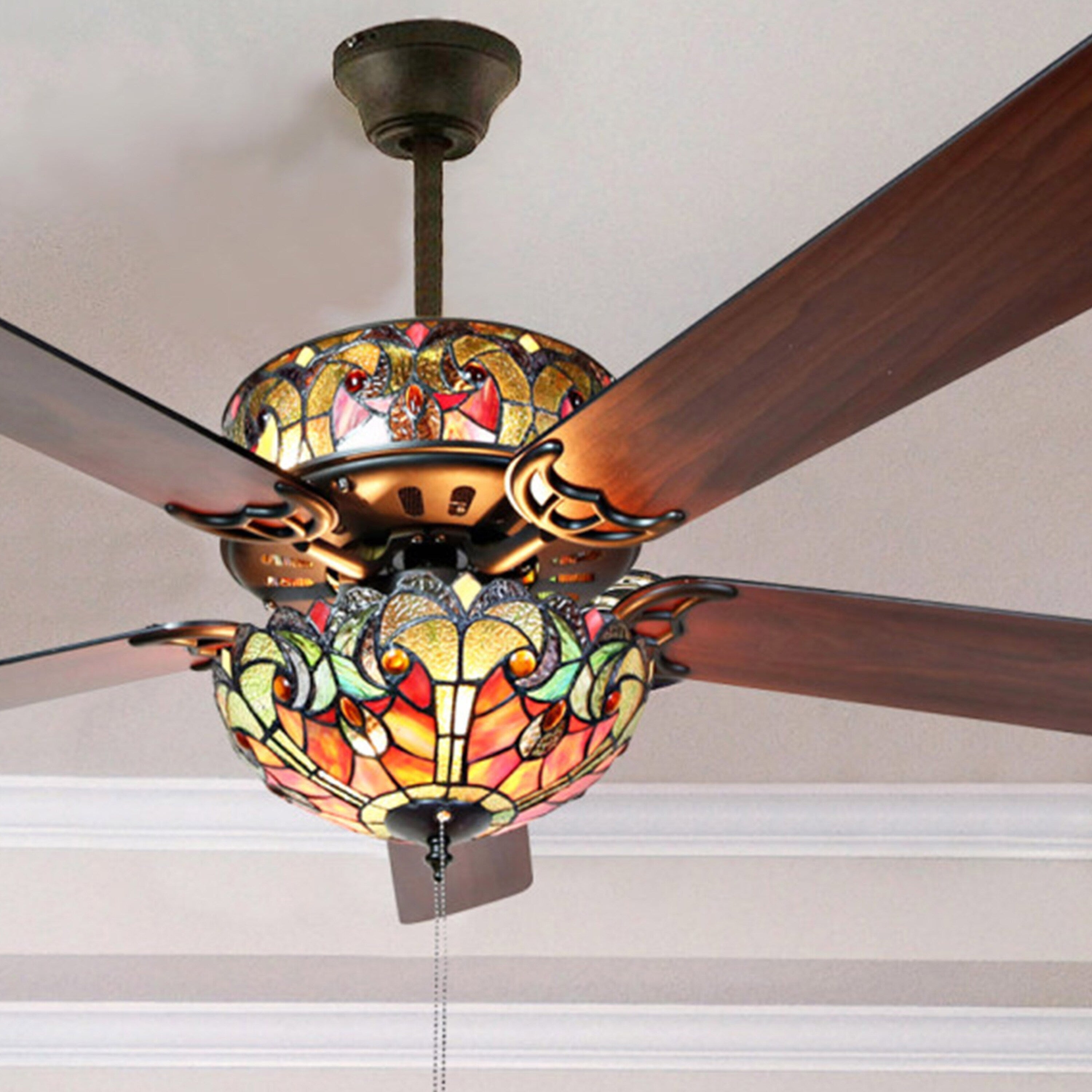 Ventilateur de plafond Halston en vitrail de style Tiffany - Épice - 52L x 52W x 19H - 52L x 52W x 19H